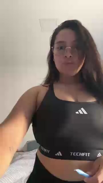 Mmagabby live cam on Cam4