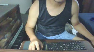 Mobyo2 live cam on Cam4