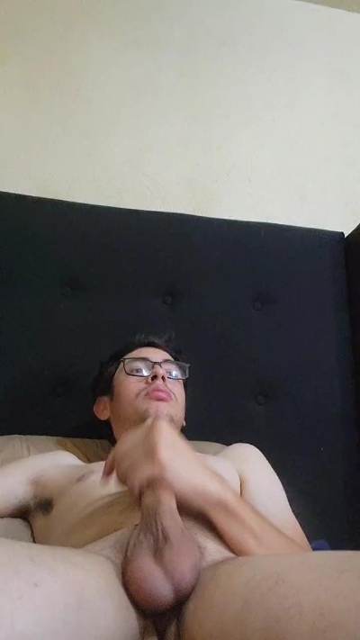 MocosoVergon live cam on Cam4