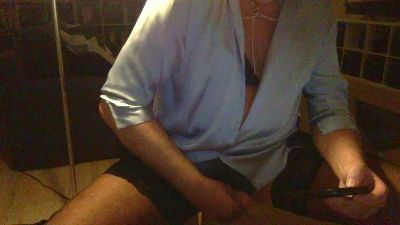 ModenLingeriFyr live cam on Cam4