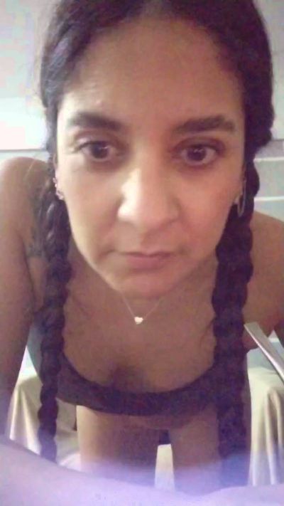 MoiraKiss live cam on Cam4