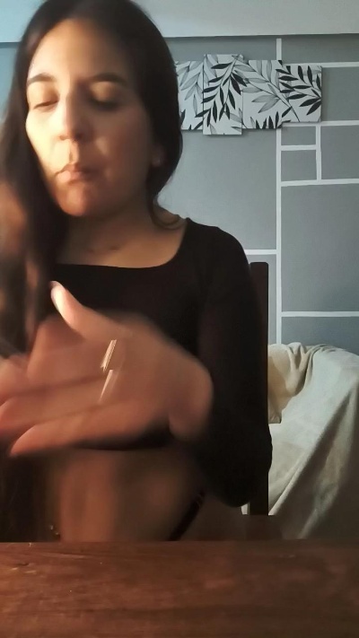 MoiraKiss live cam on Cam4