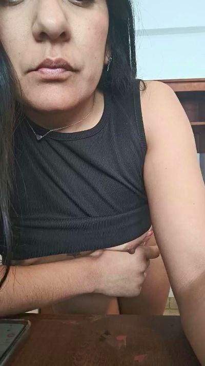 MoiraKiss live cam on Cam4