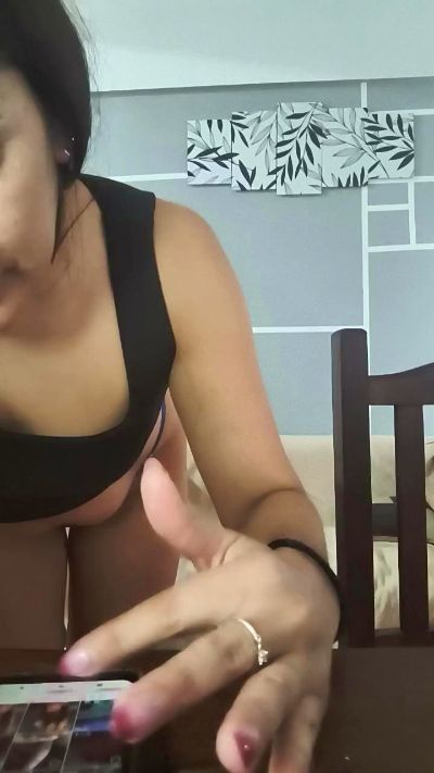 MoiraKiss live cam on Cam4