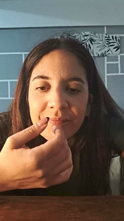 MoiraKiss live cam on Cam4