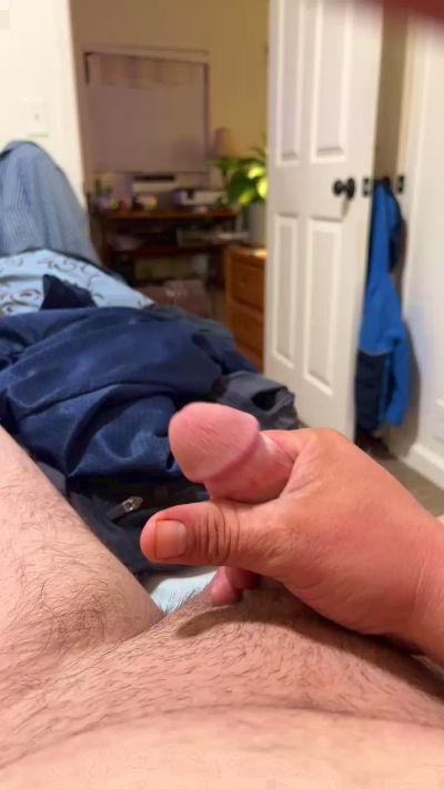 Moises5601 live cam on Cam4