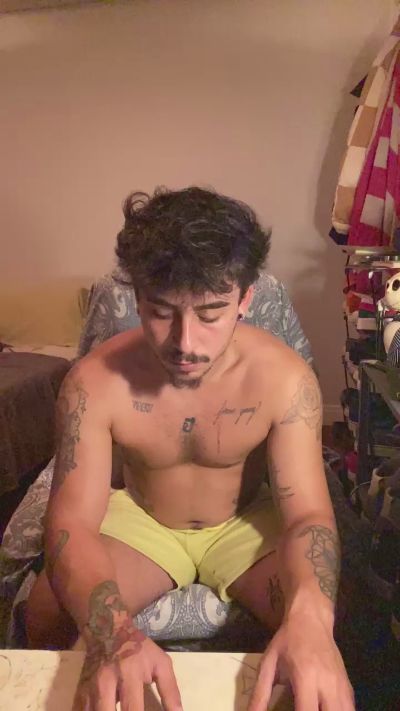 Mojitoxxx69 live cam on Cam4