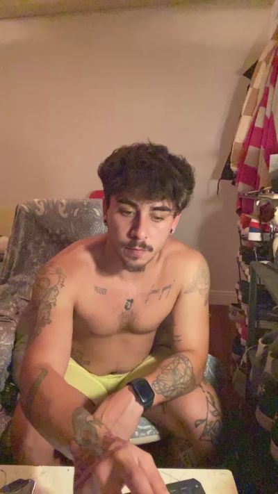 Mojitoxxx69 live cam on Cam4