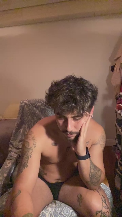 Mojitoxxx69 live cam on Cam4