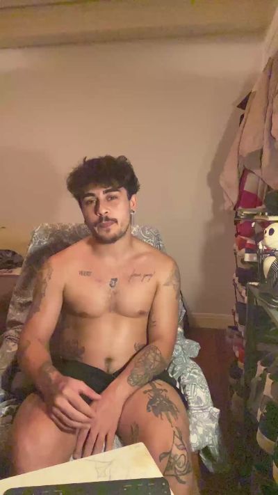 Mojitoxxx69 live cam on Cam4