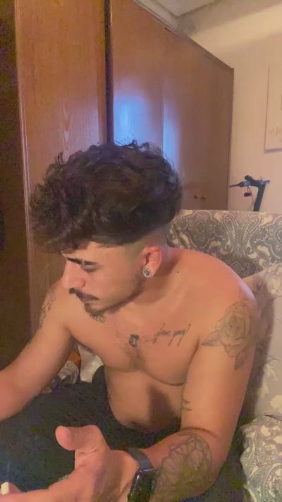 Mojitoxxx69 live cam on Cam4