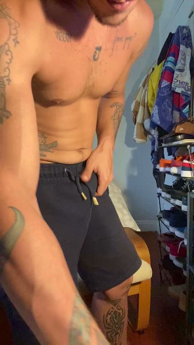 Mojitoxxx69 live cam on Cam4