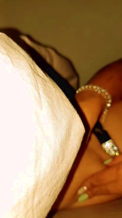 Mojosexe3 live cam on Cam4