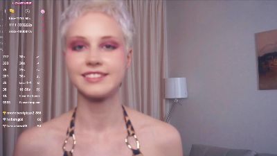MollieKaltved live cam on Cam4