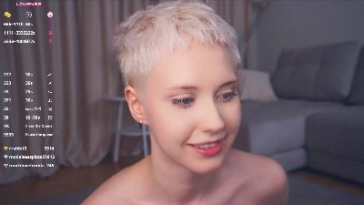 MollieKaltved live cam on Cam4