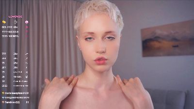 MollieKaltved live cam on Cam4