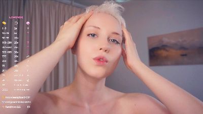MollieKaltved live cam on Cam4