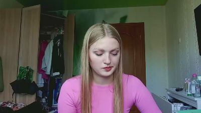 MollieOrozco live cam on Cam4