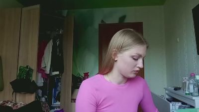 MollieOrozco live cam on Cam4