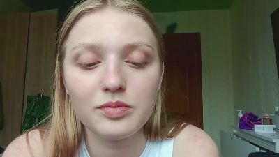 MollieOrozco live cam on Cam4