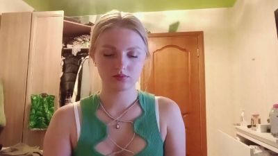 MollieOrozco live cam on Cam4