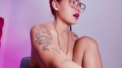 MollyAmbers live cam on Cam4