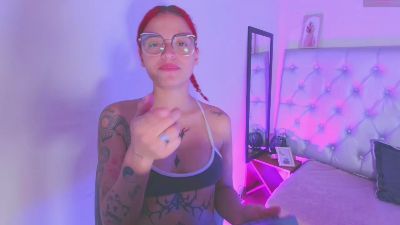 MollyAmbers live cam on Cam4