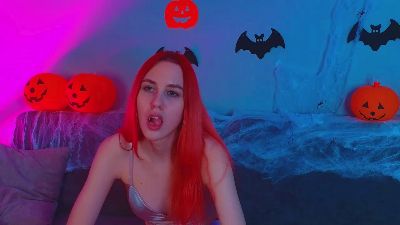 MollyKensington live cam on Cam4