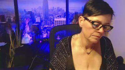 MollySun2 live cam on Cam4