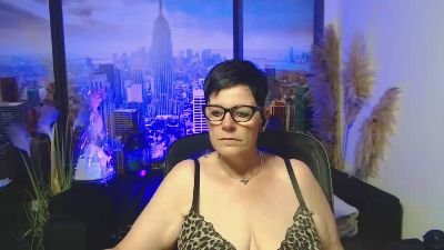 MollySun2 live cam on Cam4