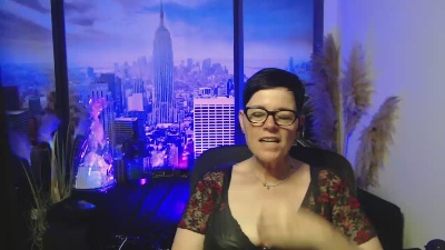 MollySun2 live cam on Cam4