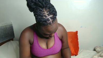 Molly_navi live cam on Cam4