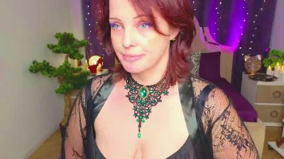 MommyMelodie live cam on Cam4