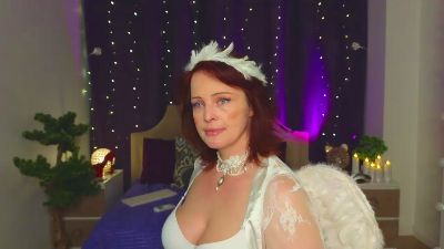 MommyMelodie live cam on Cam4