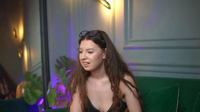 MonaPinky live cam on Cam4