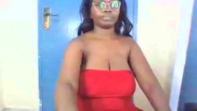 Monamore live cam on Cam4
