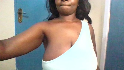 Monamore live cam on Cam4