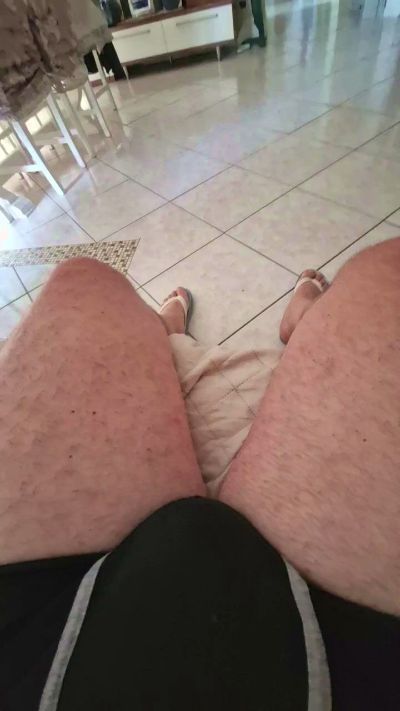 Monella52 live cam on Cam4