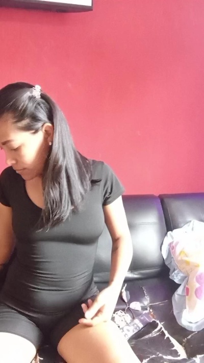 Monica2702 live cam on Cam4