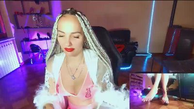 MonicaMaxwell live cam on Cam4