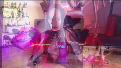 MonicaMaxwell live cam on Cam4