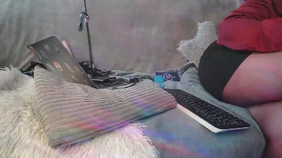 MonicaNylon live cam on Cam4