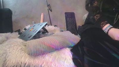 MonicaNylon live cam on Cam4