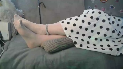 MonicaNylon live cam on Cam4
