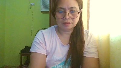 Monicabrave79 live cam on Cam4