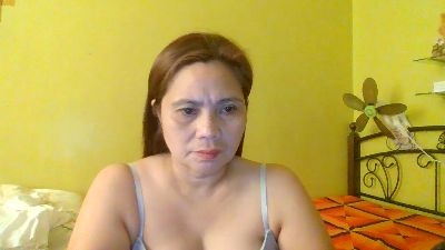 Monicabrave79 live cam on Cam4