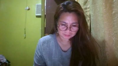 Monicabrave79 live cam on Cam4