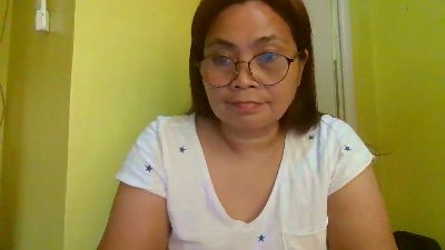 Monicabrave79 live cam on Cam4