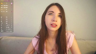 MonikaHerschell live cam on Cam4