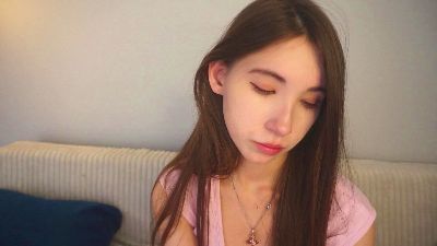 MonikaHerschell live cam on Cam4